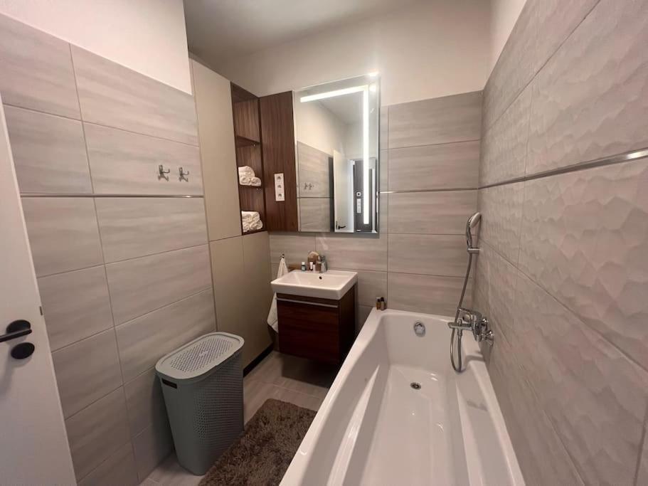 Karzo Property Lk 209 Budapest Esterno foto